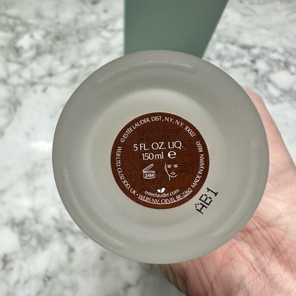 Micro Essence Skin Activating Treatment Lotion - Picture 4 of 4